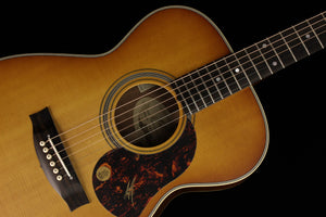 Maton EGB808 Series